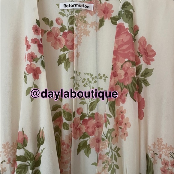 Reformation Winslow Dress Corsage - Picture 7 of 7